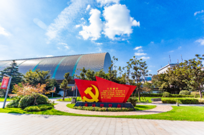 南钢 钢铁之躯的绿色心跳，全球绿色钢铁的先行者